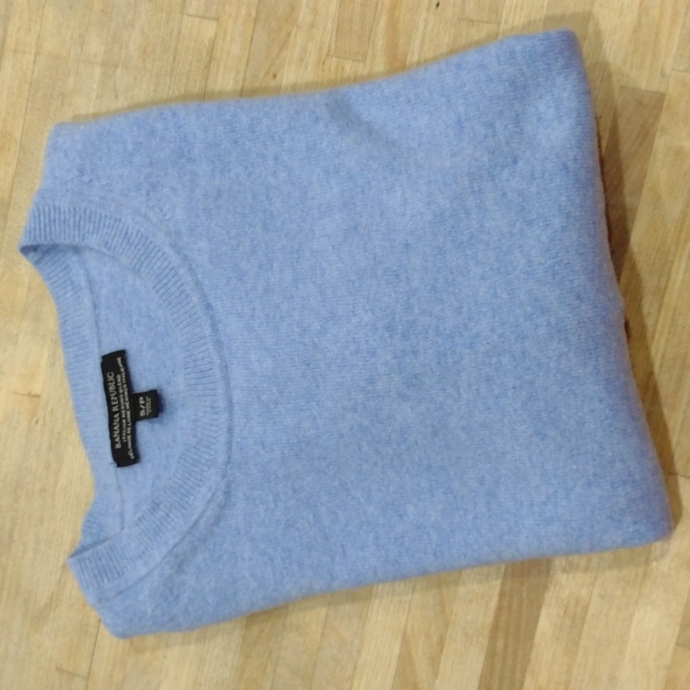 Banana Republic Women's Blue Sweater